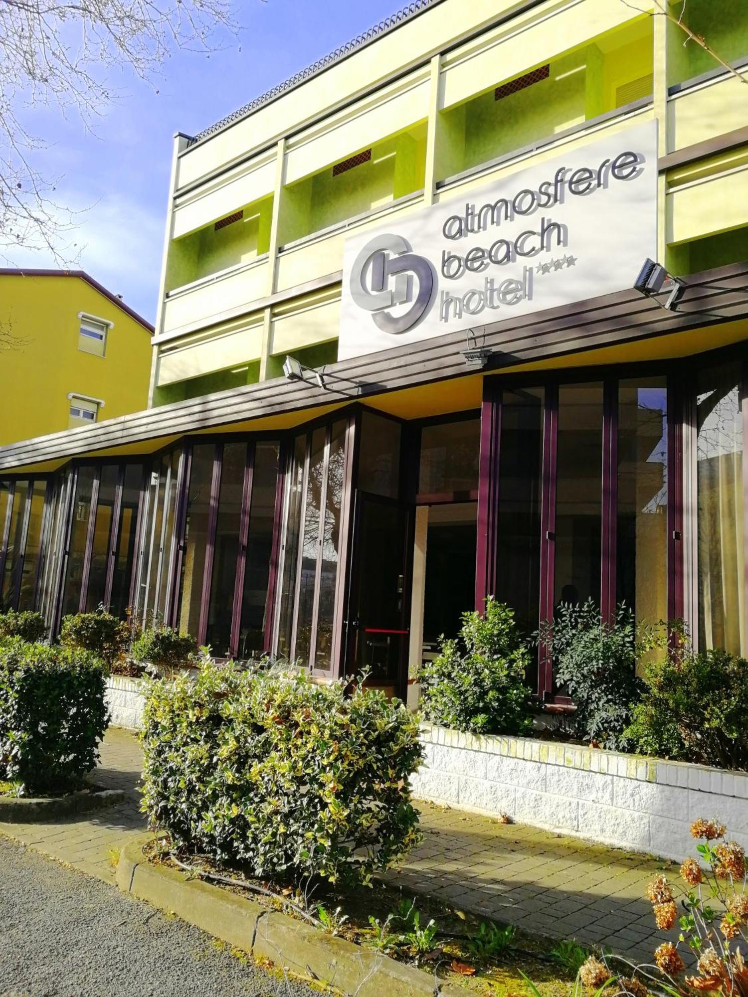 Hotel Atmosfere Beach Чезенатико Екстериор снимка
